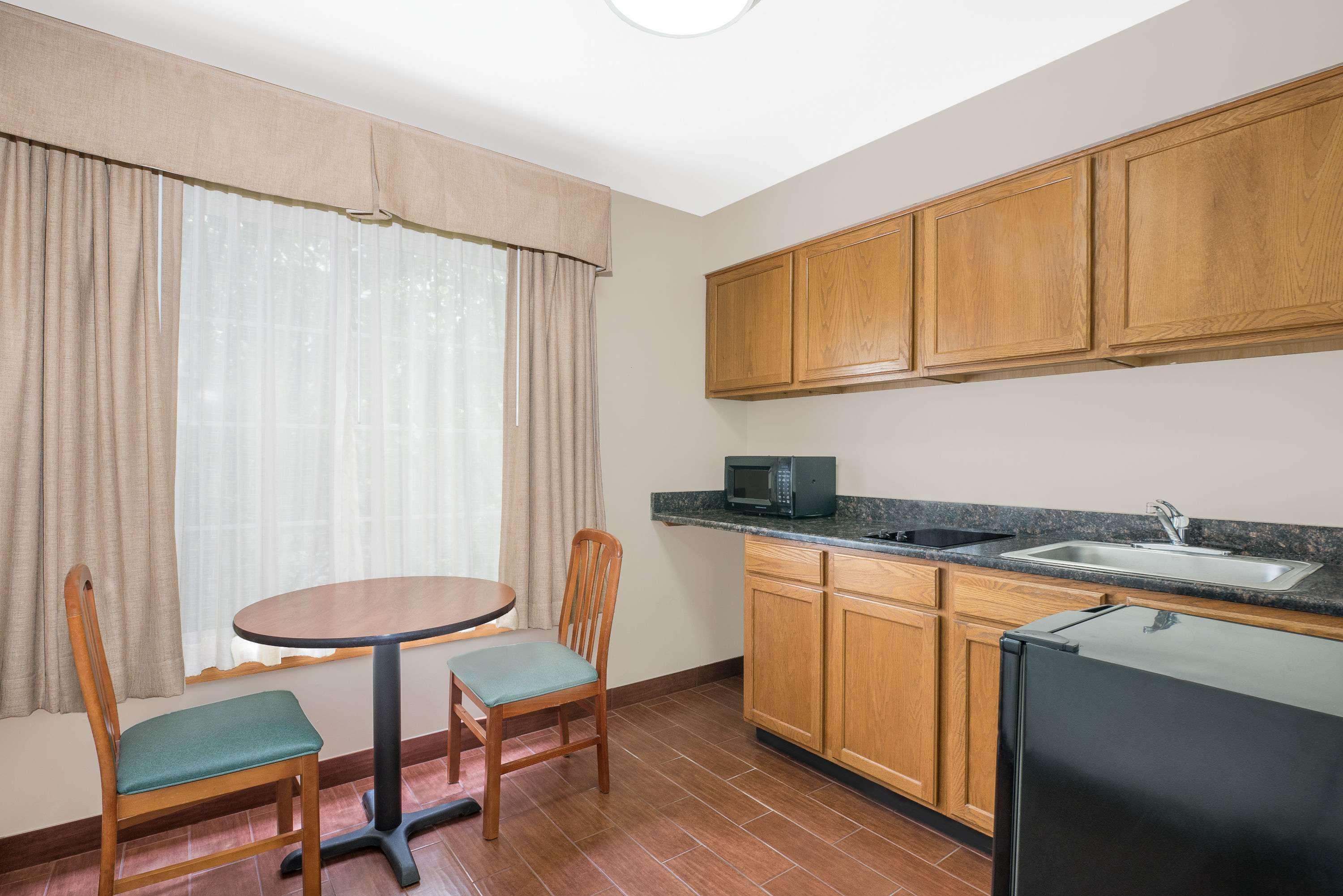 Hawthorn Suites By Wyndham Allentown-Fogelsville Екстер'єр фото